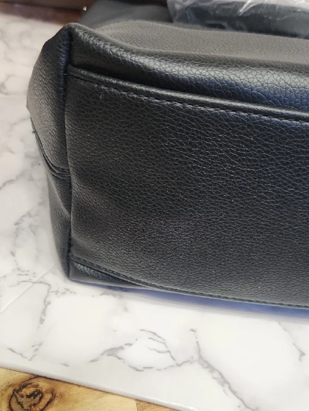 Black Women’s Laptop Tote Bag